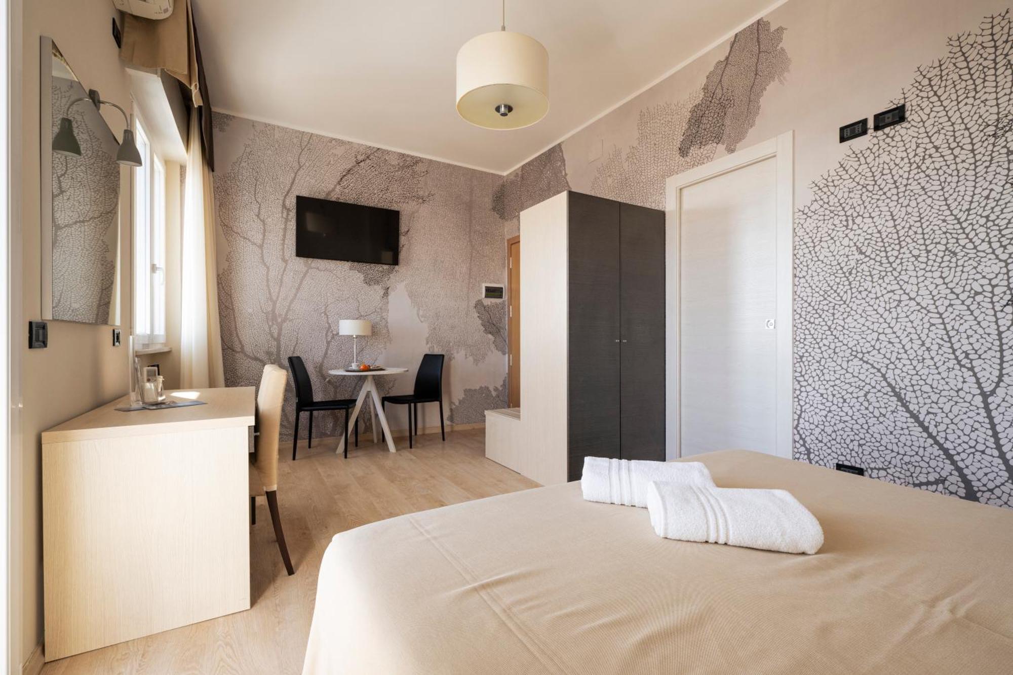 Hotel Mondial Porto Recanati Exterior photo
