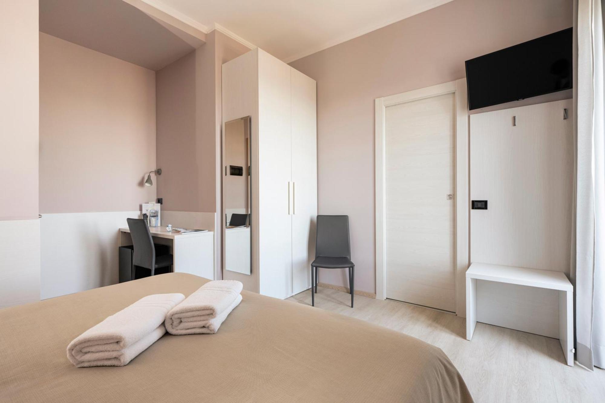 Hotel Mondial Porto Recanati Exterior photo
